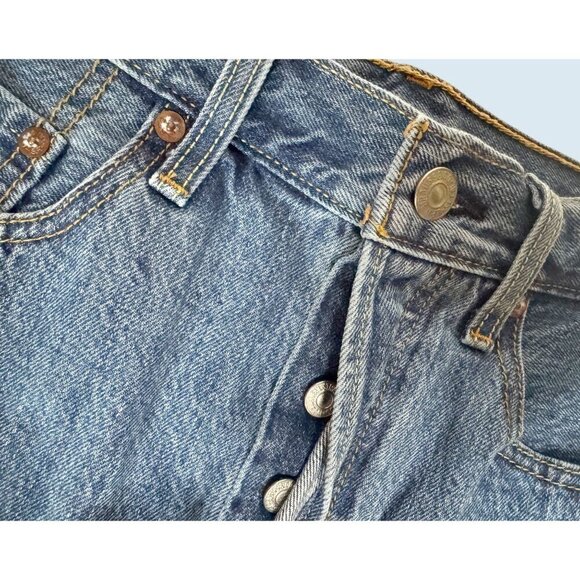 LEVI'S Raw Hem Button Fly Denim High Waist Skirt Size S EUC - Picture 3 of 6